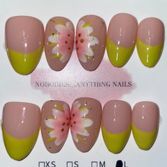 LG/ SHORT ALMOND 178