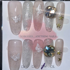 SIZE MEDIUM LONG OVAL 079