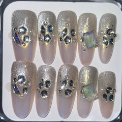 SIZE MEDIUM LONG OVAL 077
