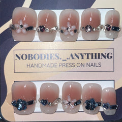 SIZE SMALL SHORT SQUARE 107