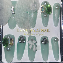 SIZE SMALL LONG OVAL 089