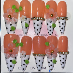 SIZE LARGE MED STILETTOS 053