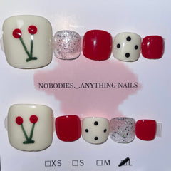 SIZE LARGE TOENAILS 003