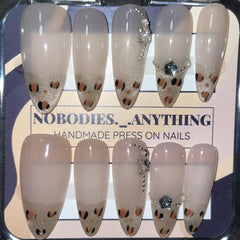 SIZE MEDIUM LONG ALMOND 001