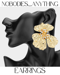 STONE POINTED TEXTURED METAL FLOWER EARRINGS