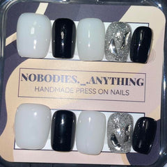 NAIL SET 698