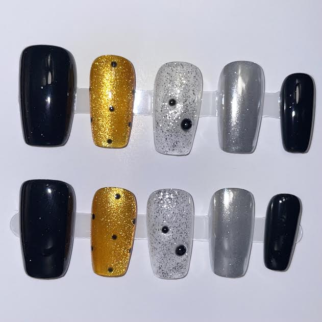 NAIL SET 518