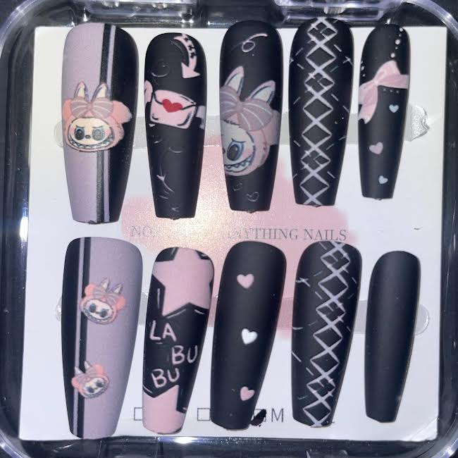 NAIL SET 592