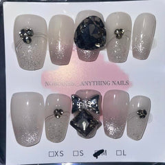 NAIL SET 579