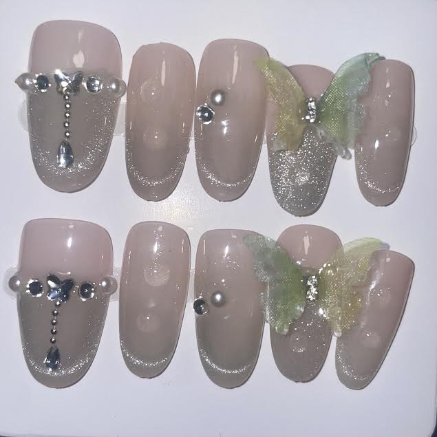 NAIL SET 775