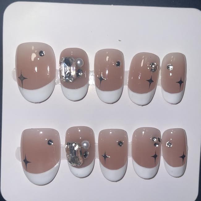 NAIL SET 357