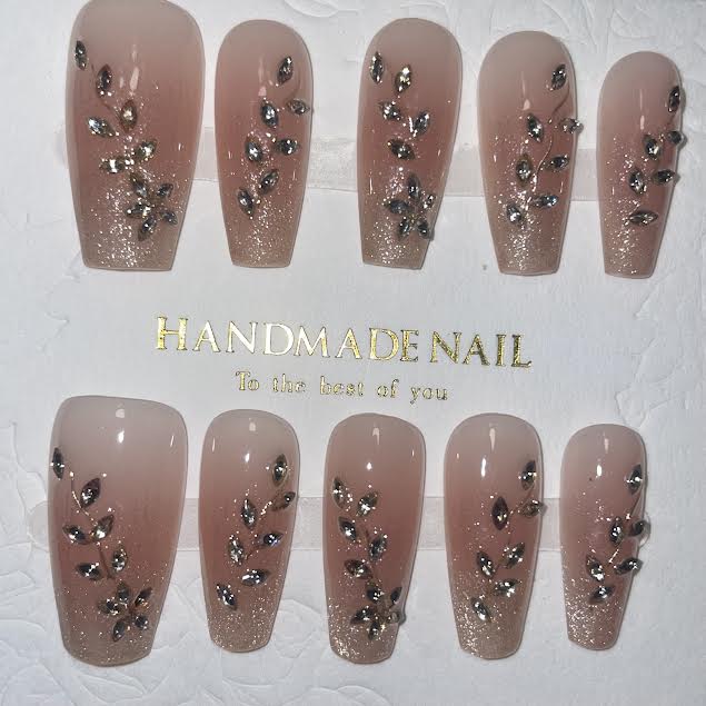NAIL SET 818