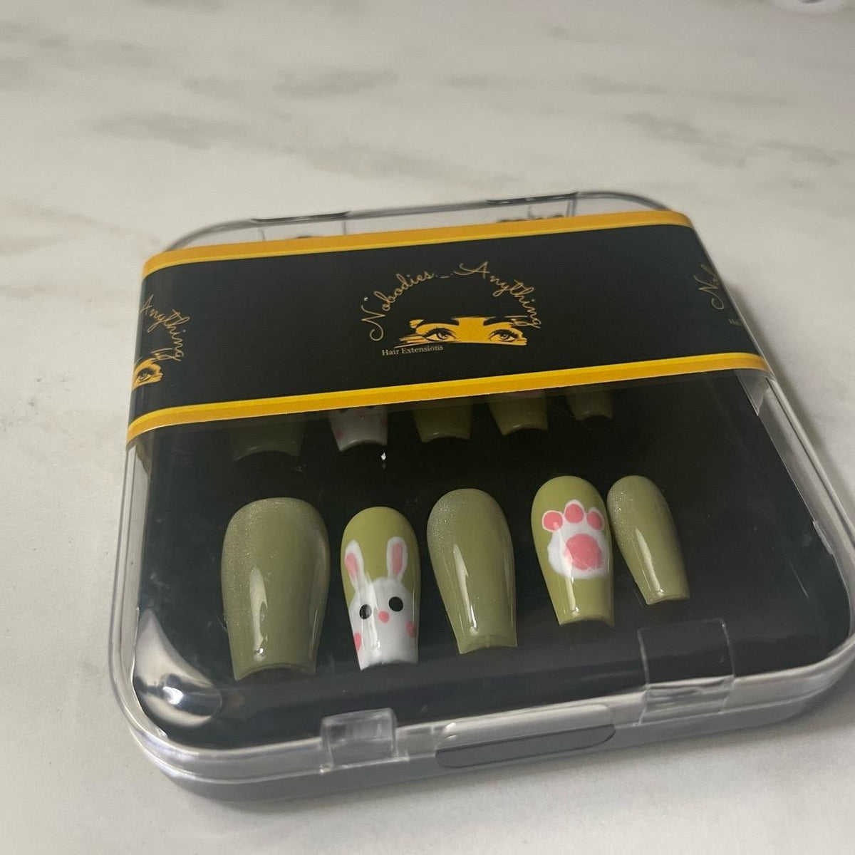 CLEARANCE PRESS ON NAILS