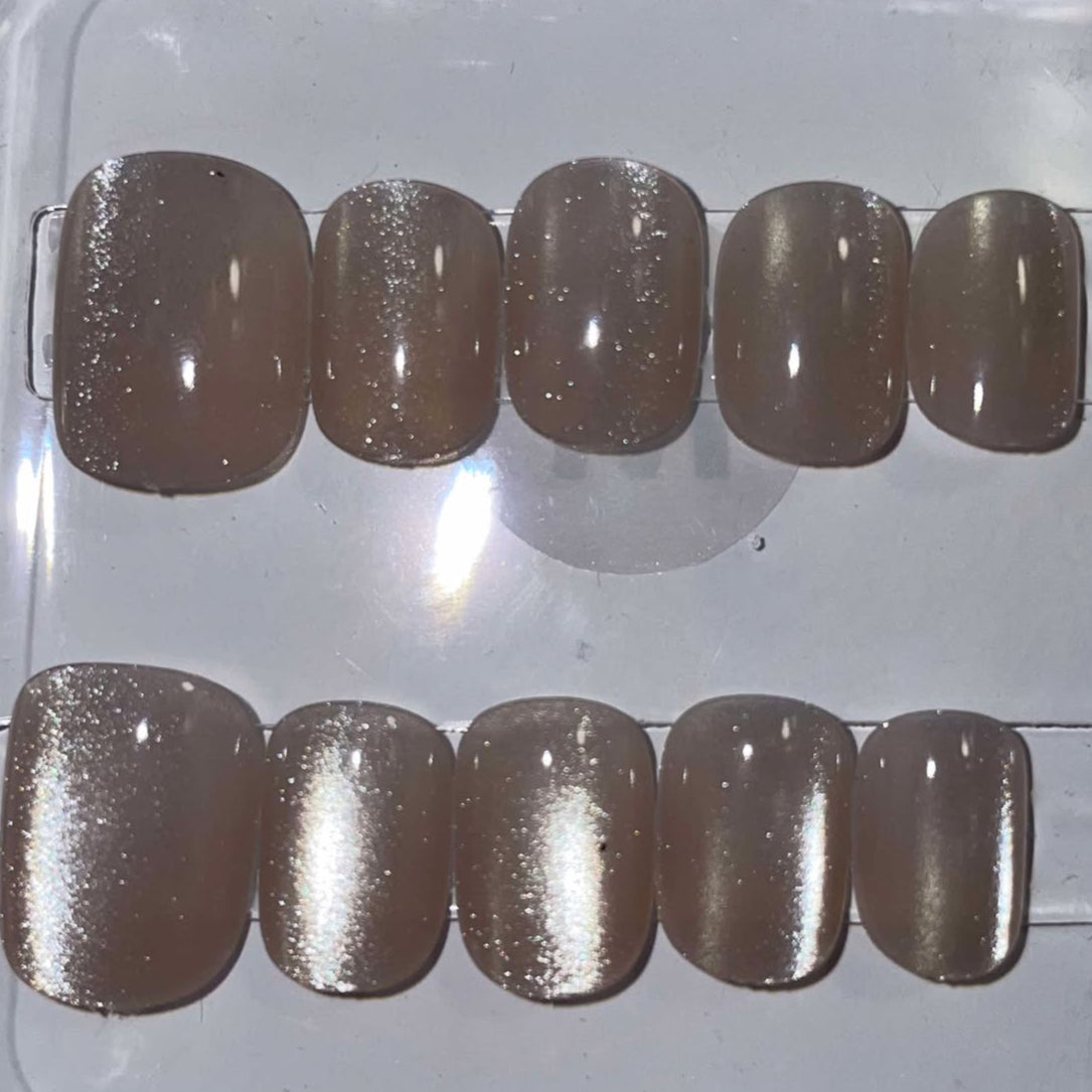 PRESS ON NAILS