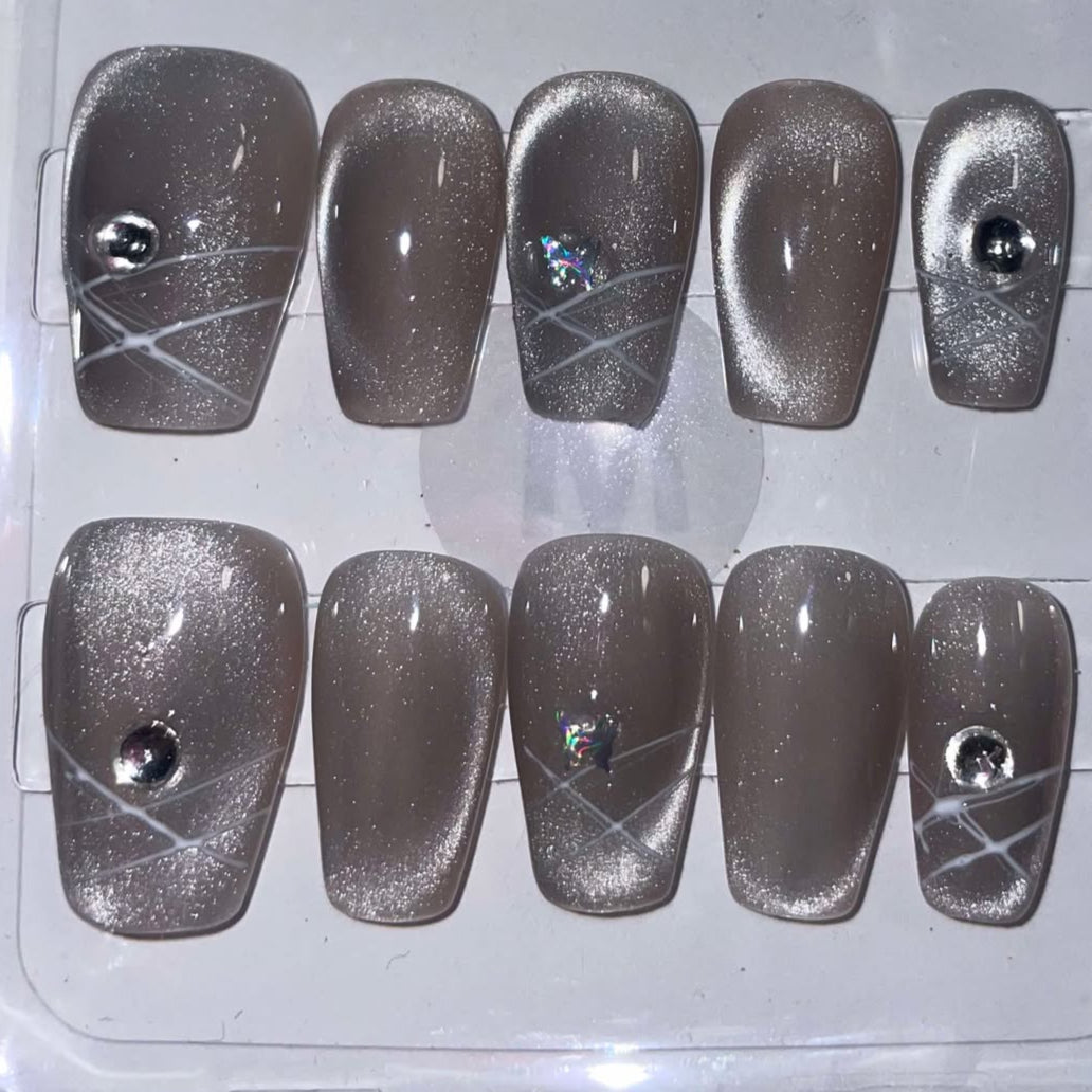 PRESS ON NAILS