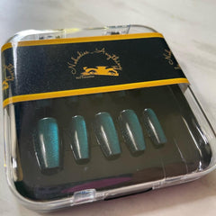 CLEARANCE PRESS ON NAILS