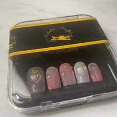 CLEARANCE PRESS ON NAILS