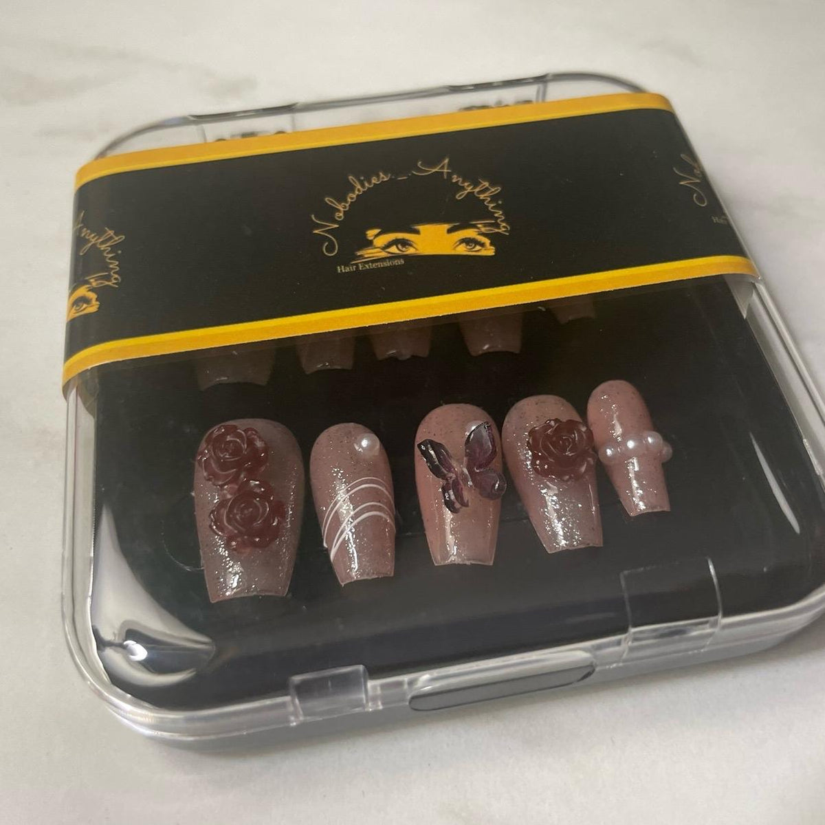 CLEARANCE PRESS ON NAILS