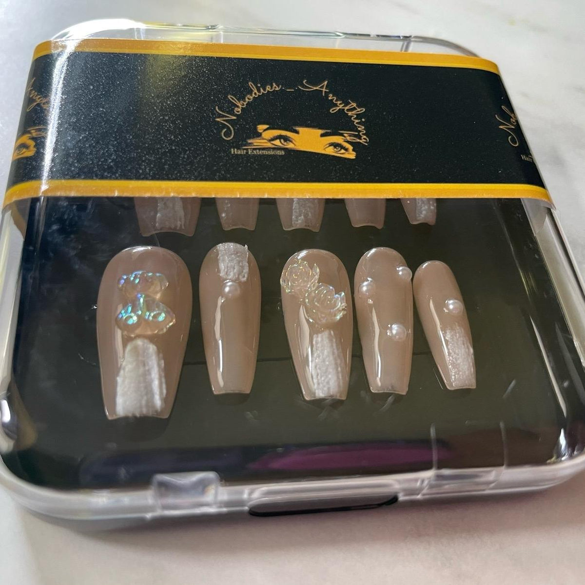 CLEARANCE PRESS ON NAILS