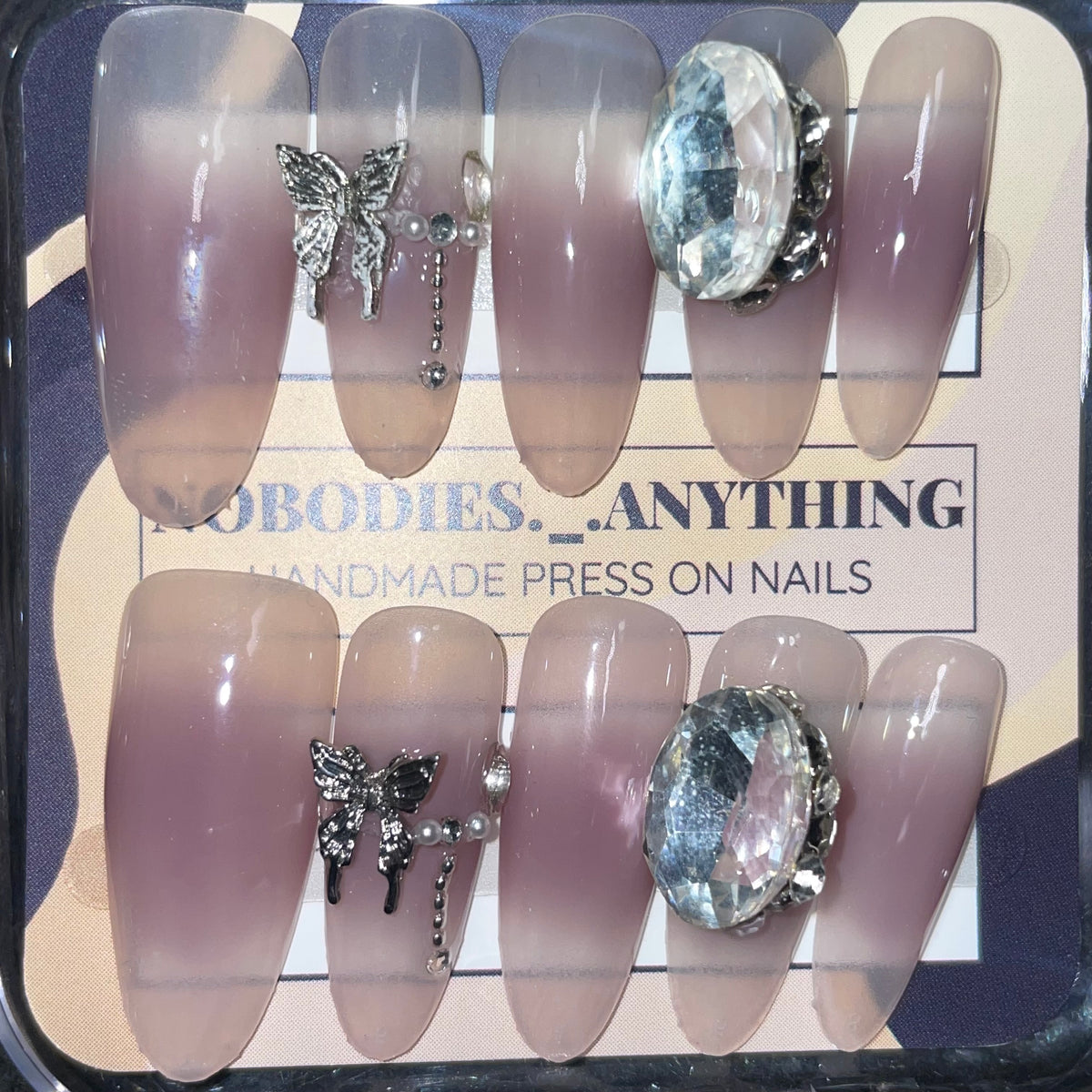 SIZE MEDIUM LONG OVAL 069