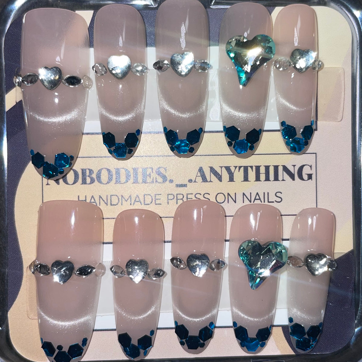 SIZE MEDIUM LONG OVAL 048