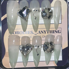 SIZE SMALL STILETTO  045