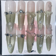 SIZE MEDIUM X-LONG ALMONDS 030