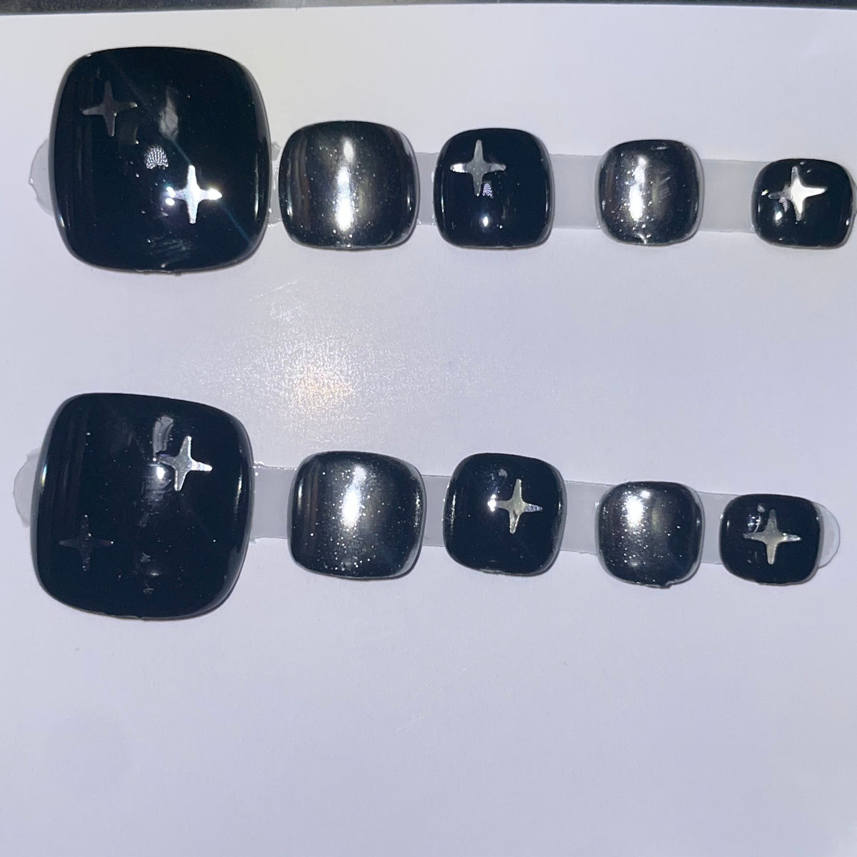 SIZE SMALL TOENAILS 001