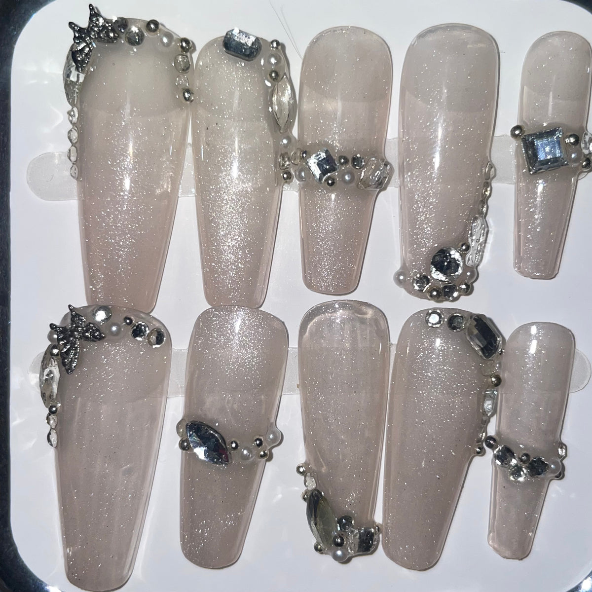 SIZE MEDIUM LONG COFFIN 141