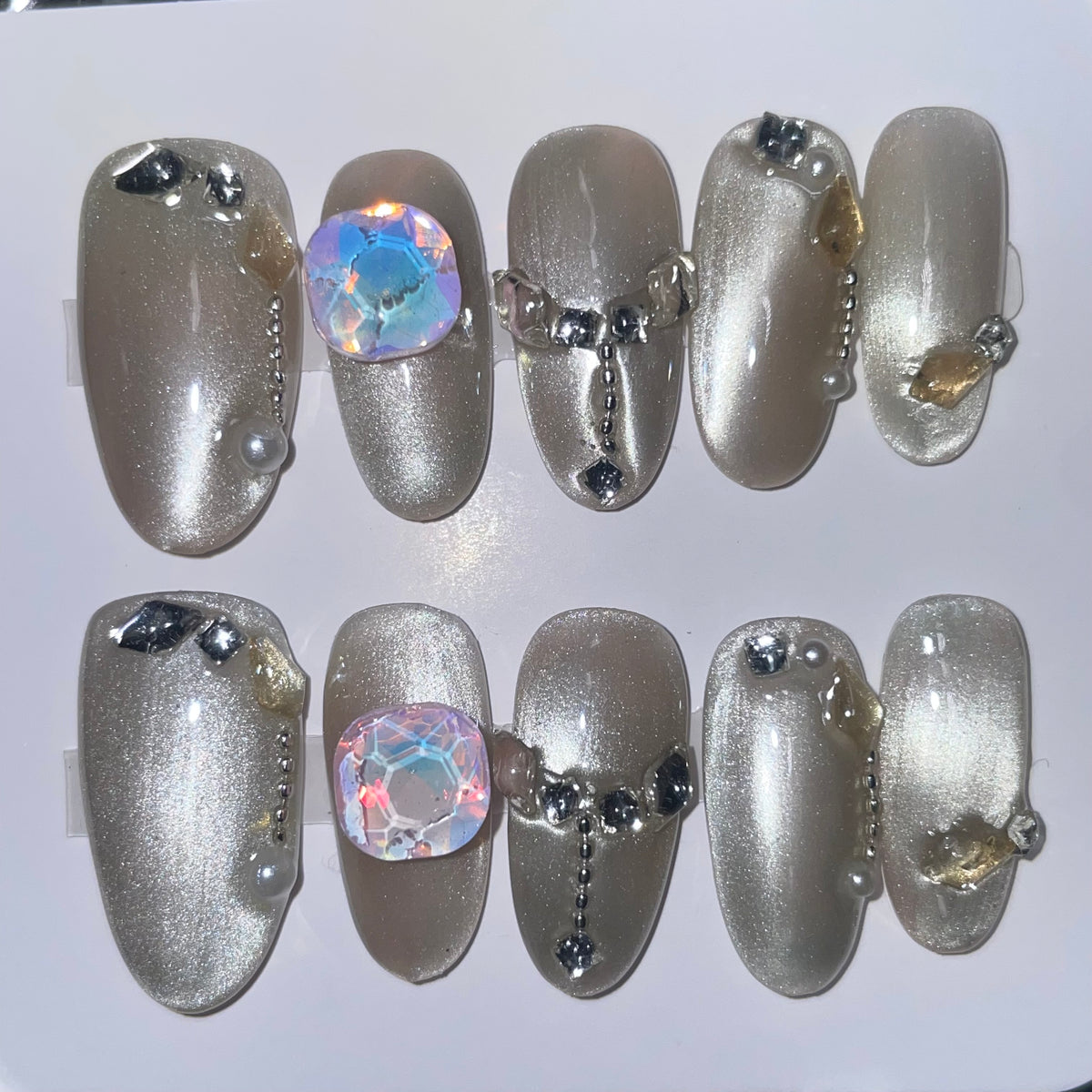SIZE SMALL MED OVAL 049