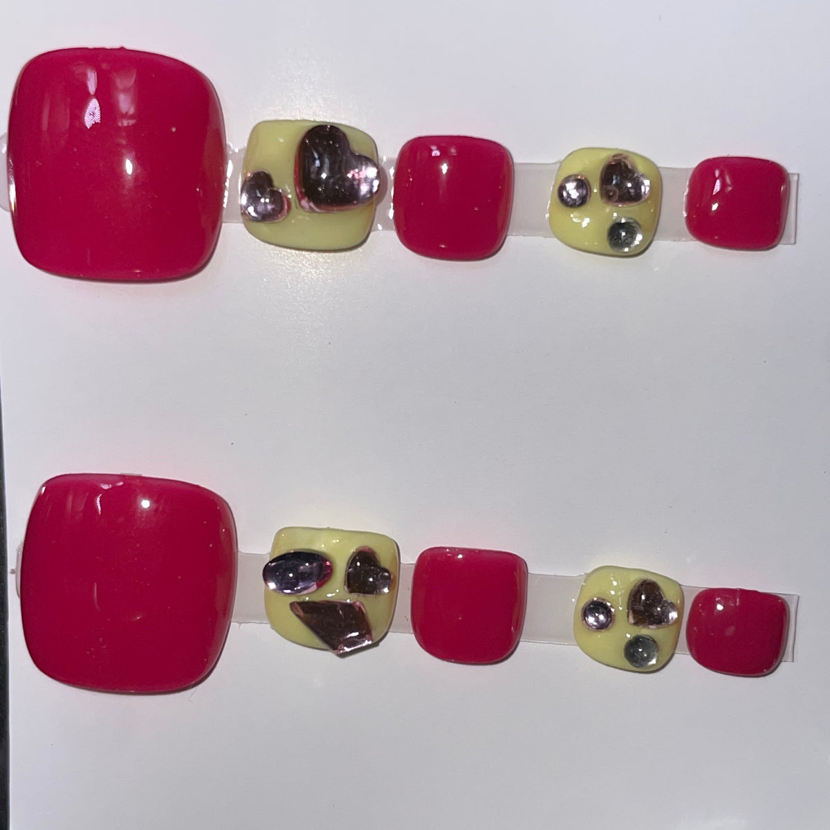 SIZE SMALL TOENAILS 002