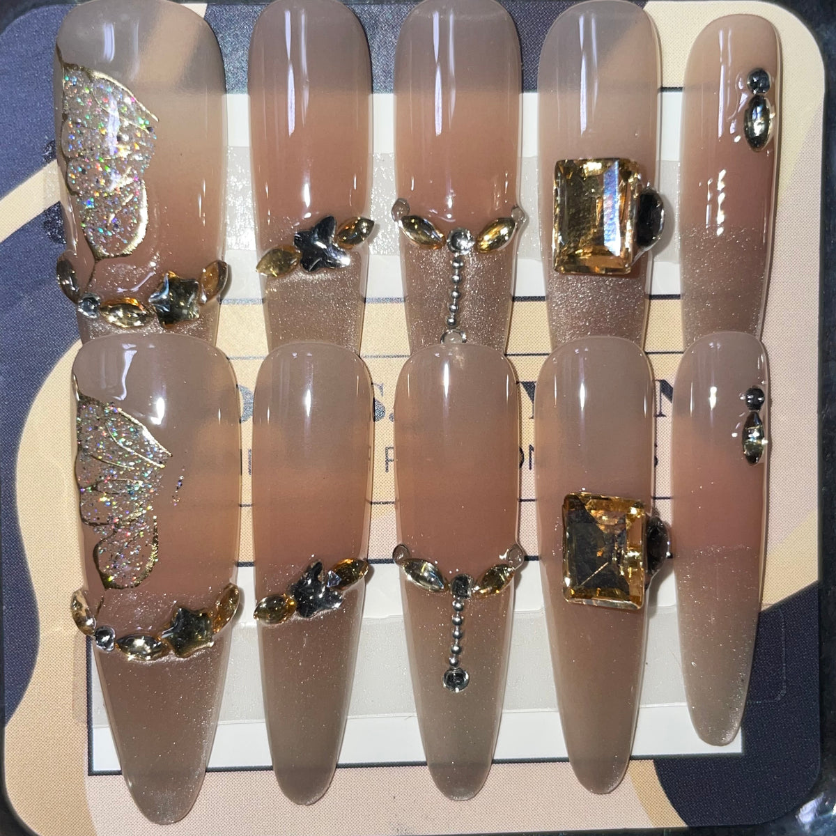 SIZE MEDIUM XLONG ALMOND 034