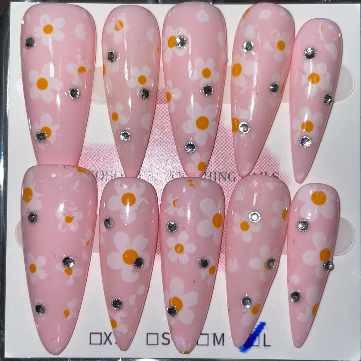 SIZE LARGE MED STILETTOS 066