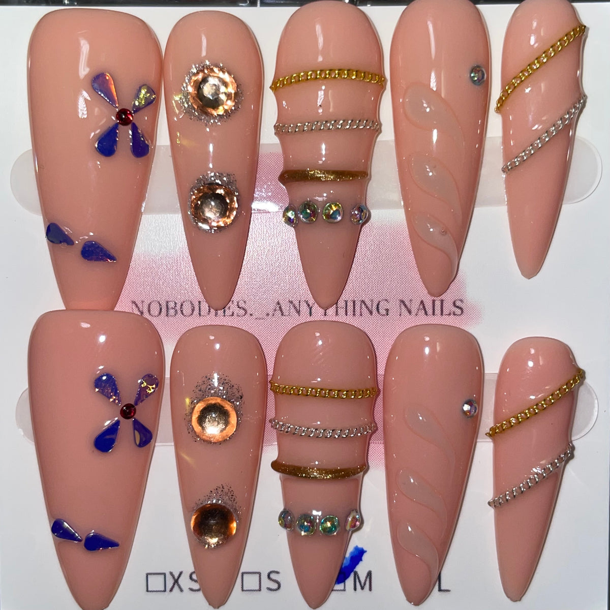 SIZE MEDIUM STILETTOS 072