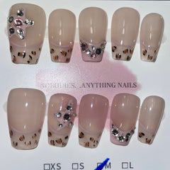 SIZE MEDIUM SHORT COFFIN 102