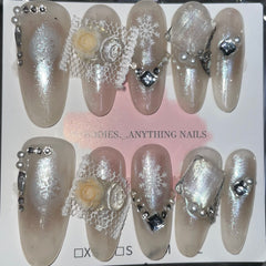 SIZE MEDIUM LONG OVAL 009