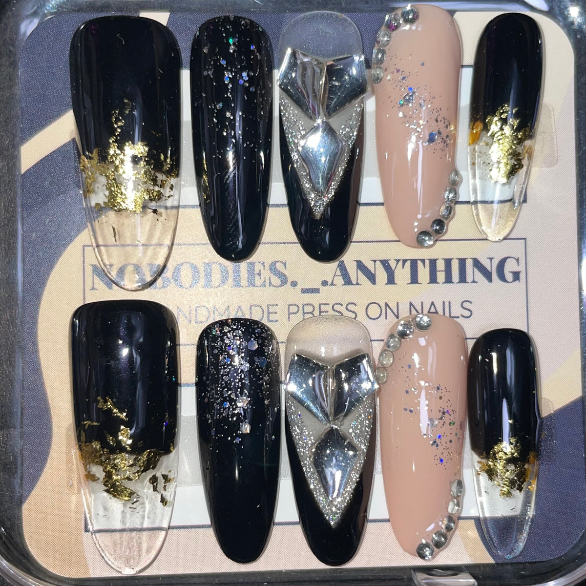 SIZE MEDIUM LONG OVAL 024