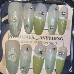 SIZE MEDIUM LONG OVAL 045