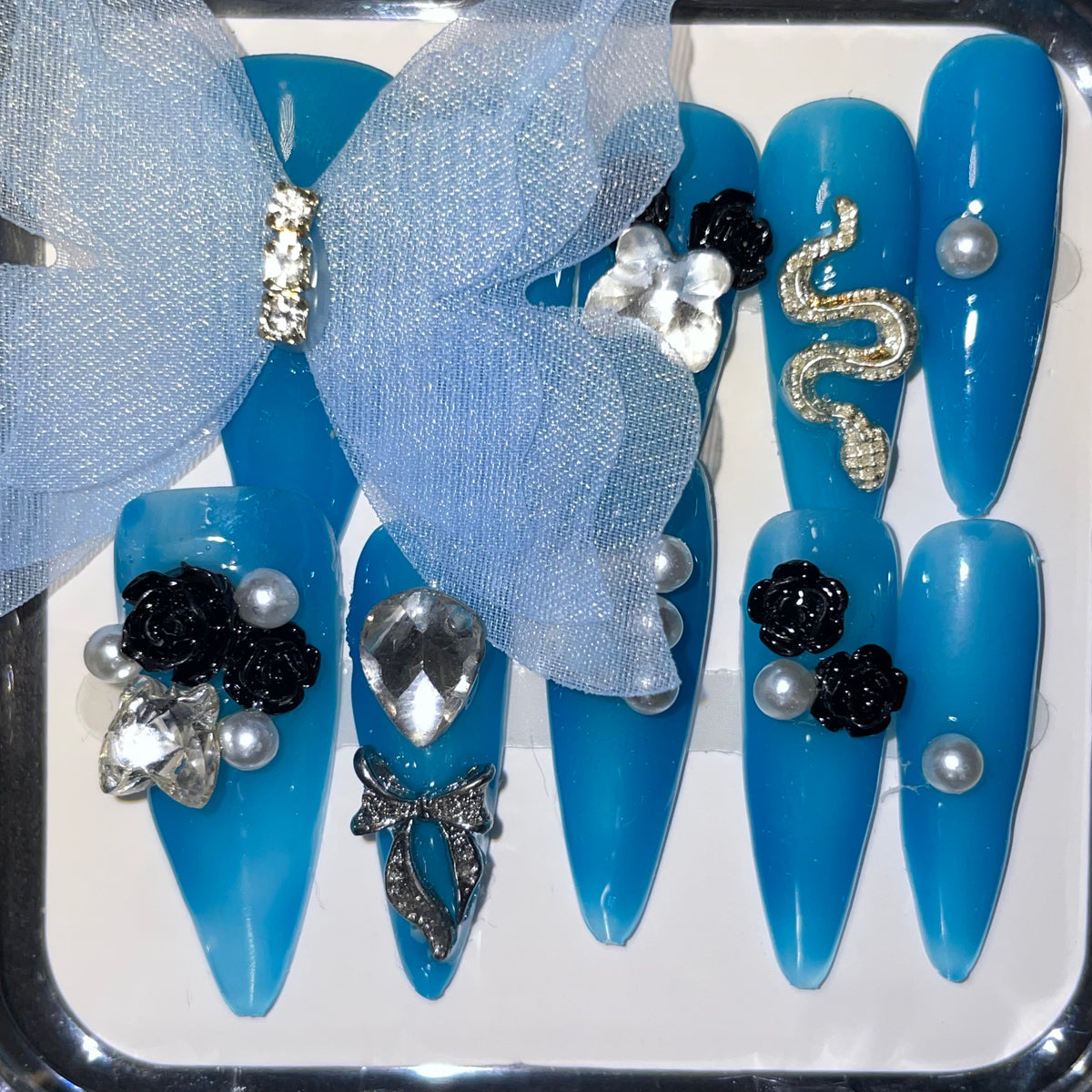 SIZE LARGE STILETTOS 023