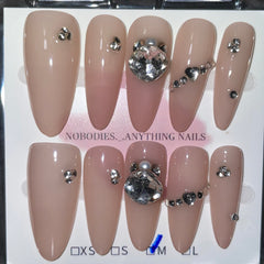 SIZE MEDIUM LONG ALMOND 019