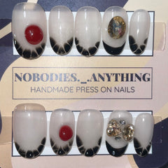 SIZE SMALL SHORT OVAL 036