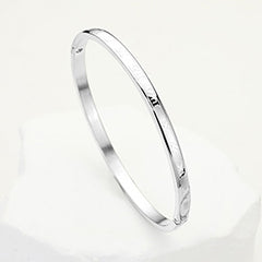 STAINLESS STEEL ROMAN NUMERALS HINGED BANGLE BRACELET