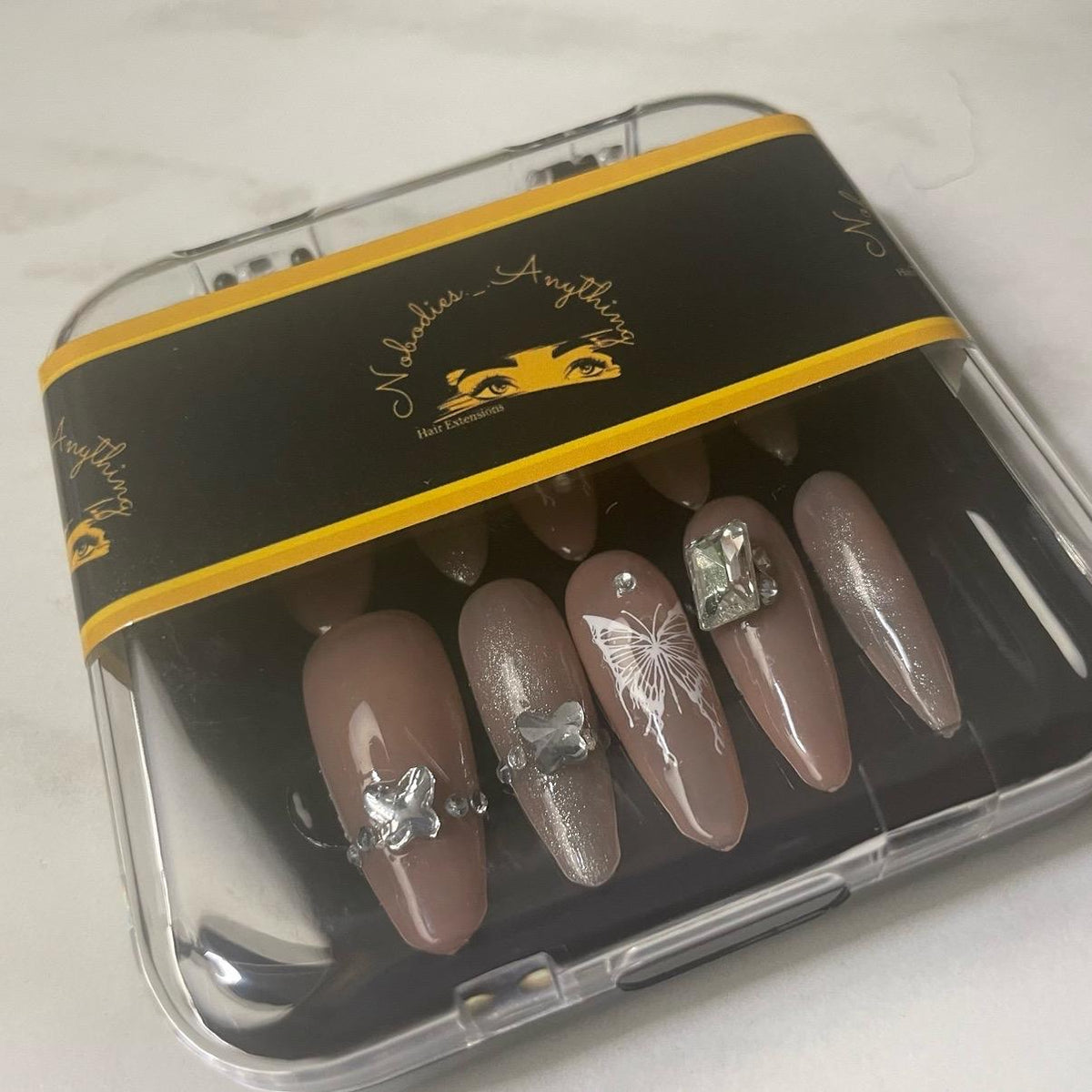 CLEARANCE PRESS ON NAILS