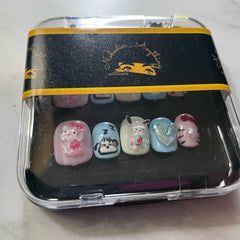 CLEARANCE PRESS ON NAILS