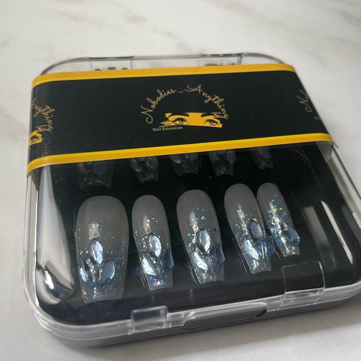 CLEARANCE PRESS ON NAILS