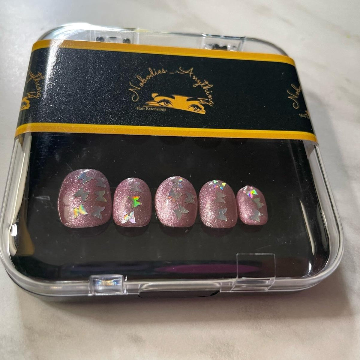 CLEARANCE PRESS ON NAILS